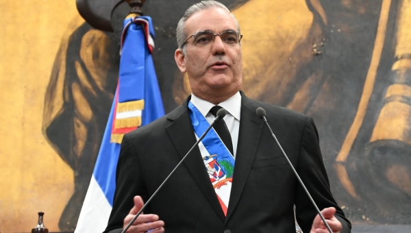 Abinader destaca impacto de PROMIPYME en la autonomía económica de las mujeres